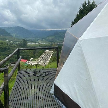 Alua Glamping Hotel Pereira Exterior foto